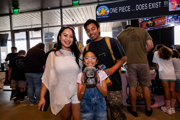 Mom and Pop Card Show photo