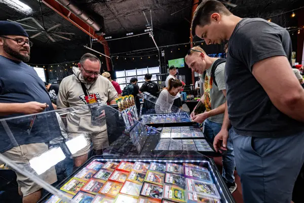 Mom and Pop Card Show photo