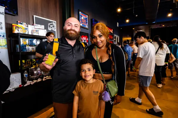Mom and Pop Card Show photo