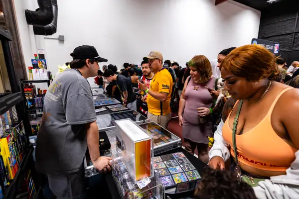Mom and Pop Card Show photo