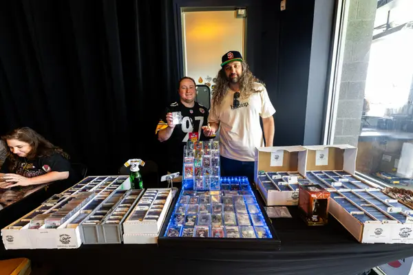 Mom and Pop Card Show photo