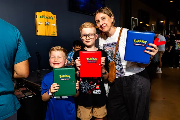 Mom and Pop Card Show photo