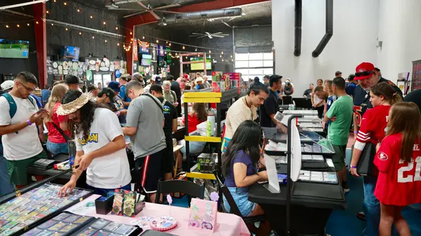 Mom and Pop Card Show photo
